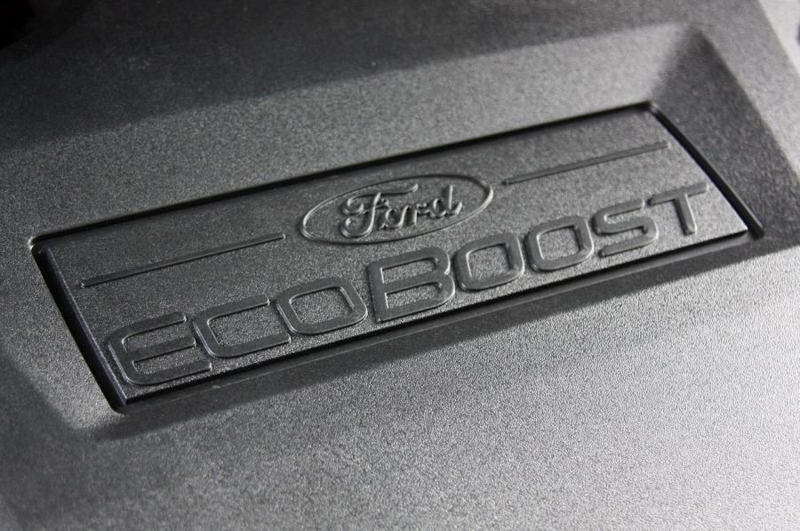  Ford Escape 2013 года  (фото 71 из 222)